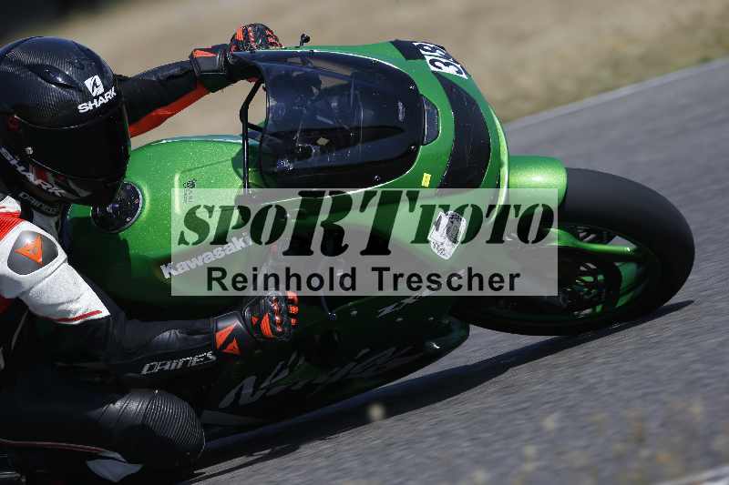 /Archiv-2023/28 05.06.2023 Moto Club Anneau du Rhin/vert-medium/30